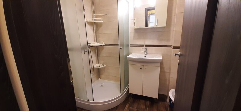 Berceni, ap. 2 cam. 45 mp, p/6, loc parcare